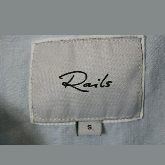 Rails Sadie Cold-Shoulder Chambray Button Down Shi - Picture 8 of 8